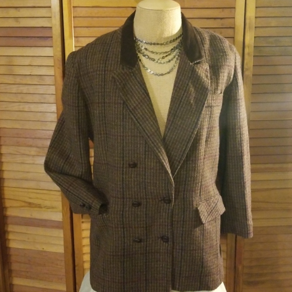 Vintage Tan double breasted timeless Plaid Tweed